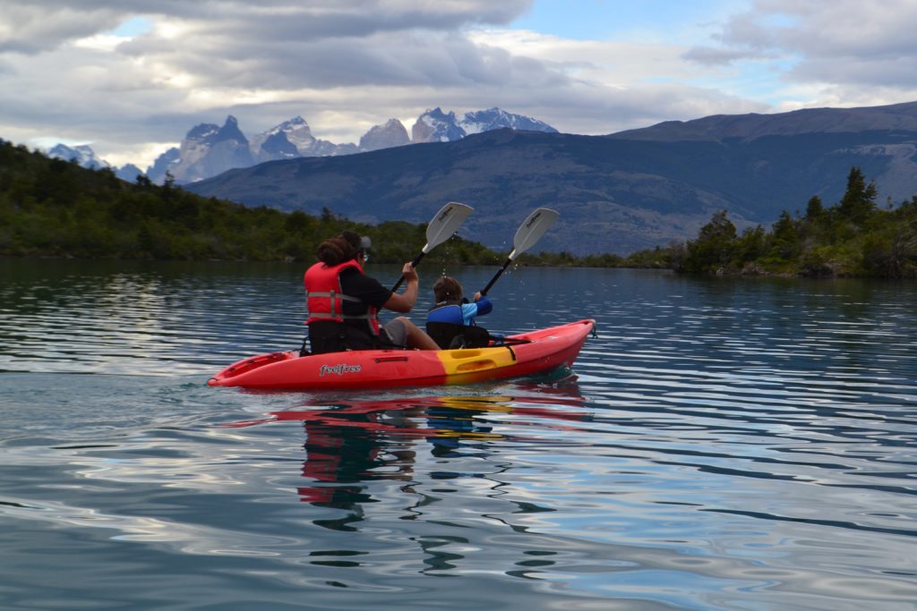 Kayak-Lago-Toro-1024x683