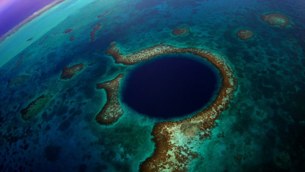 The-Great-Blue-Hole-1024x576